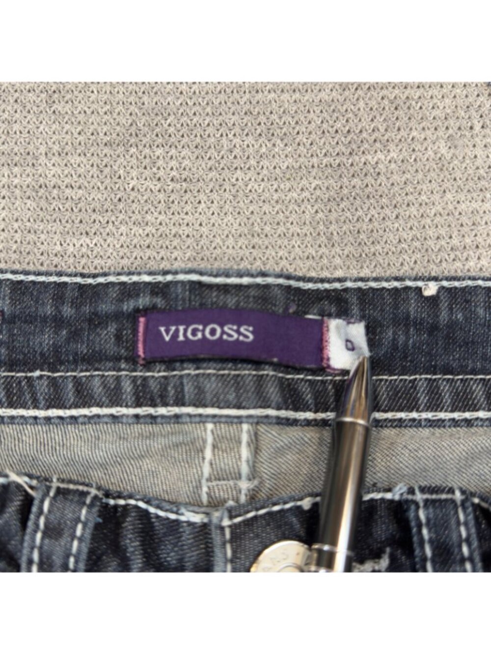 Vigoss Capri Jeans Womens Size 0 Rolled Cuff Distressed Stretch Blue Denim - Picture 8 of 16